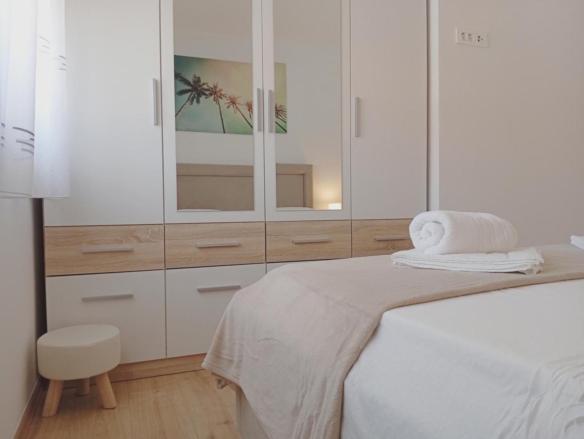 זאדאר Apartments Villa Odesa With Shared Pool מראה חיצוני תמונה